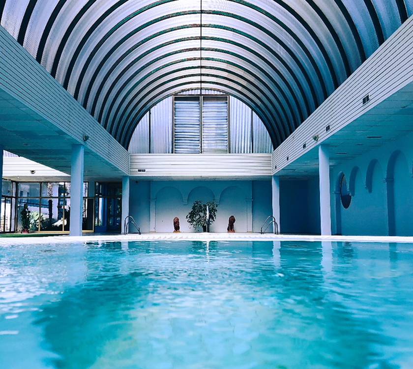 Piscina interior Hotel TRH Paraíso Estepona