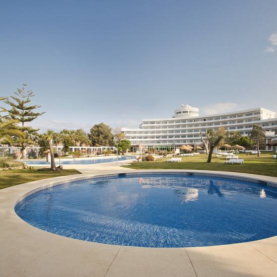 Piscina infantil Hotel TRH Paraíso Estepona